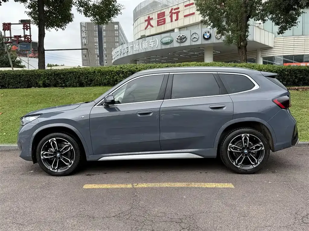 BMW X1 2024 из CN, фото 3