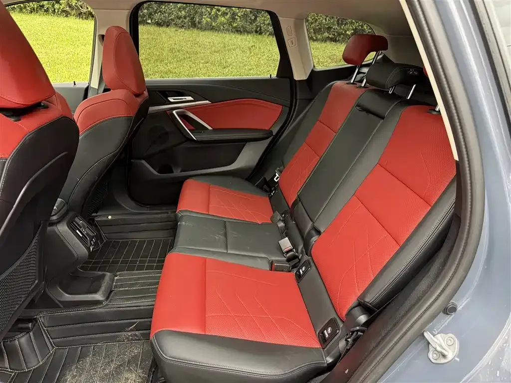 BMW X1 2024 из CN, фото 9