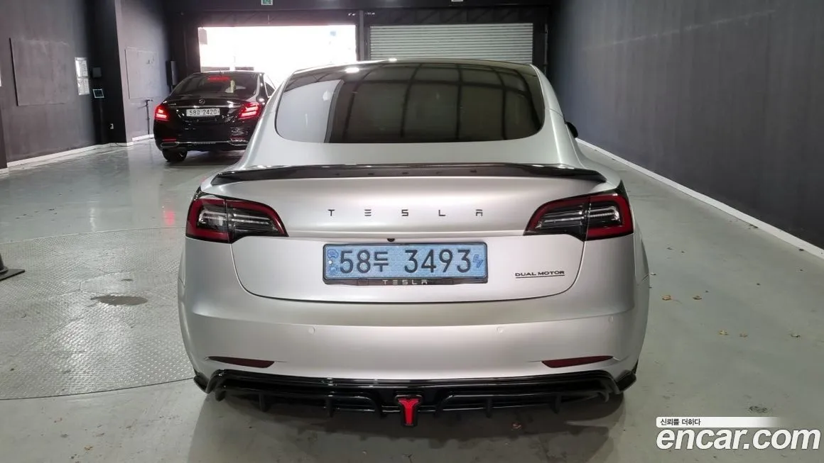 Tesla Model 3 2022 из KR, фото 3