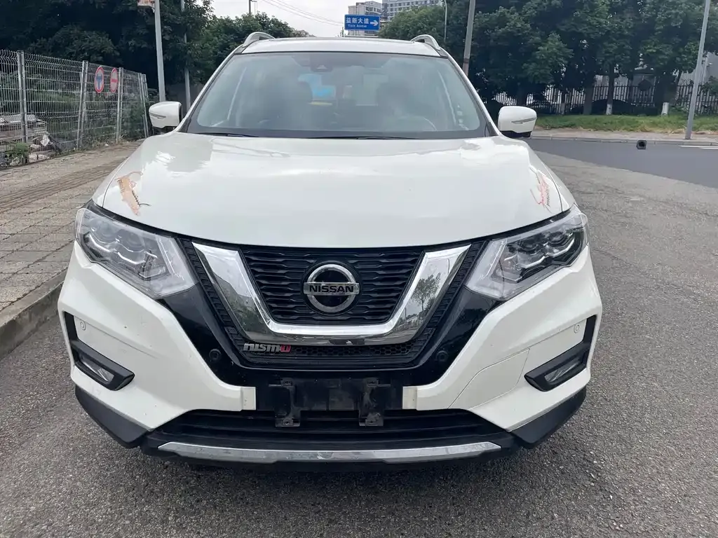 Nissan X-Trail 2021 из CN, фото 2