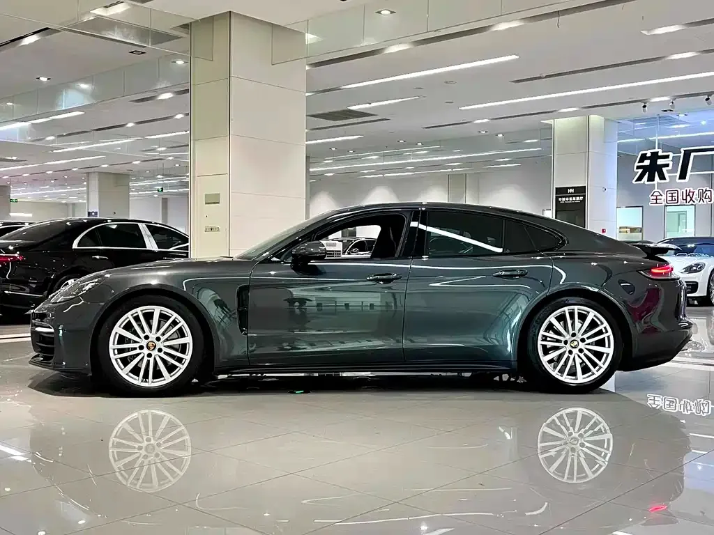 Porsche Panamera 2022 из CN, фото 3