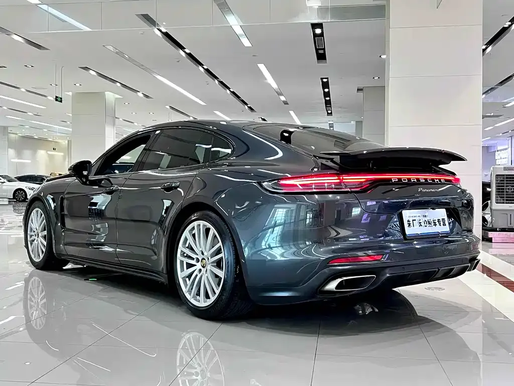 Porsche Panamera 2022 из CN, фото 8