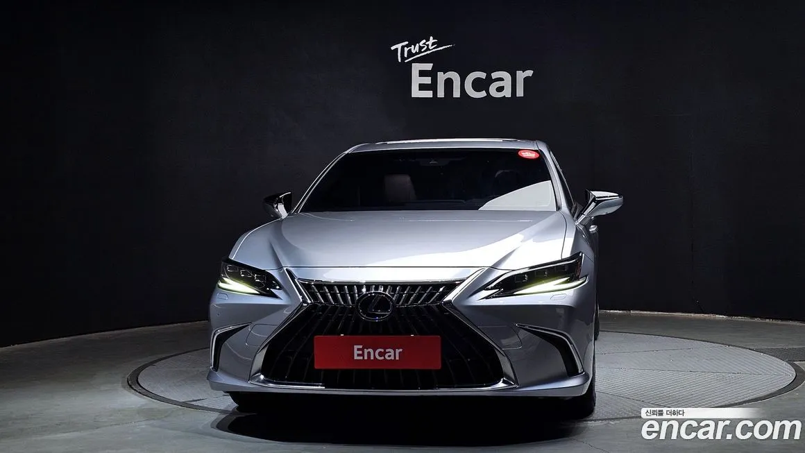 Lexus ES 2023 из KR, фото 3