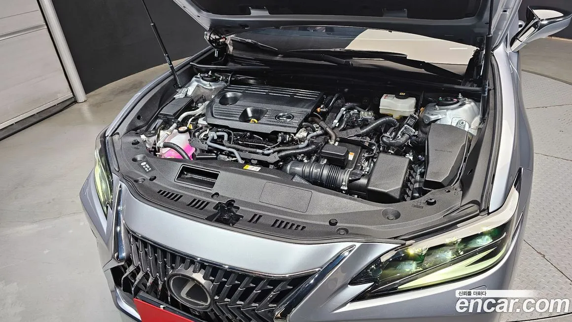 Lexus ES 2023 из KR, фото 6