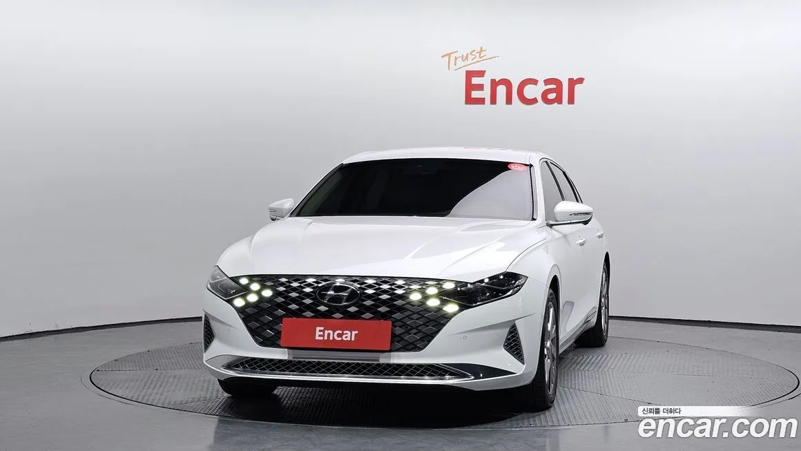 Hyundai Grandeur 2022 из KR, фото 3