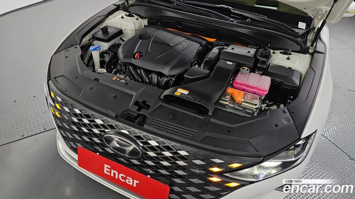 Hyundai Grandeur 2022 из KR, фото 6