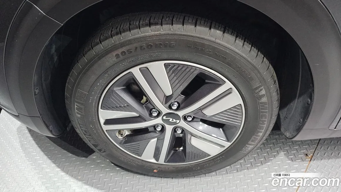 Kia Niro 2022 из KR, фото 5