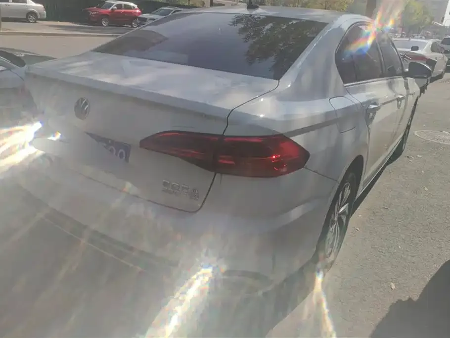 Volkswagen Bora 2023 из CN, фото 3