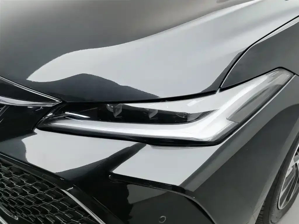 Toyota Avalon 2022 из CN, фото 7