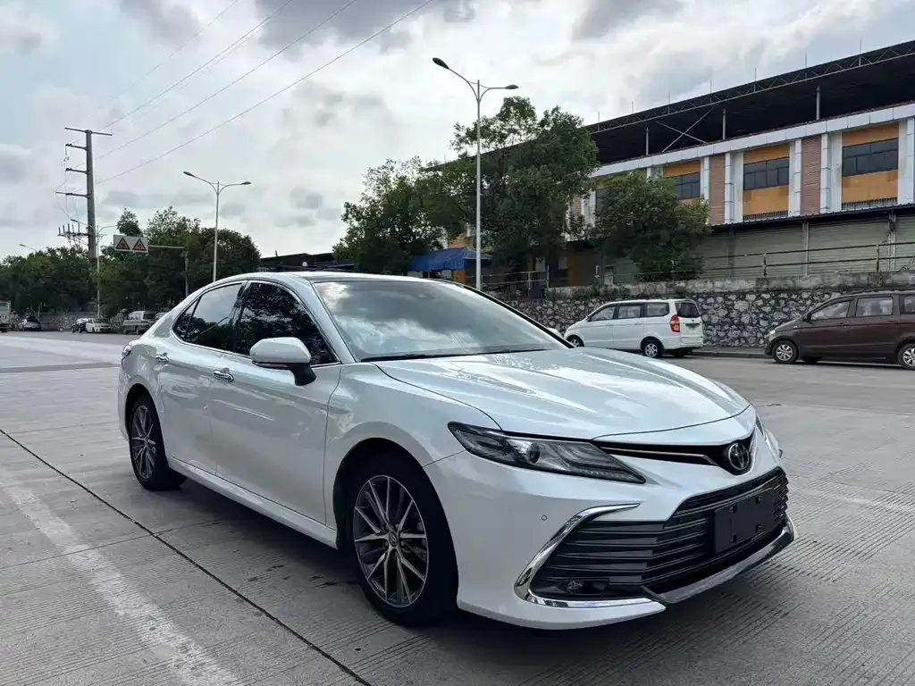 Toyota Camry 2021 из CN, фото 1