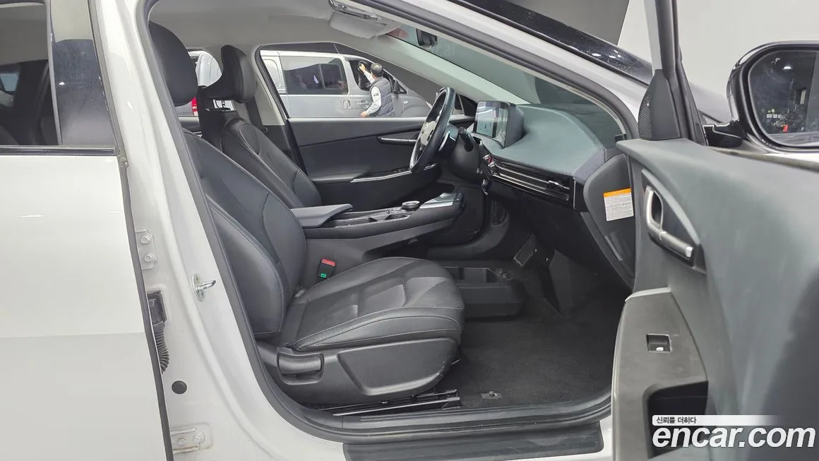 Kia EV6 2022 из KR, фото 10
