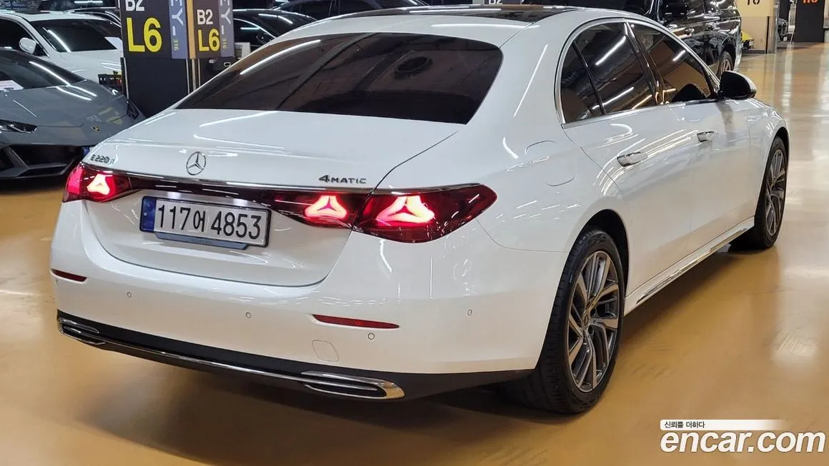 Mercedes-Benz E-Class 2024 из KR, фото 2