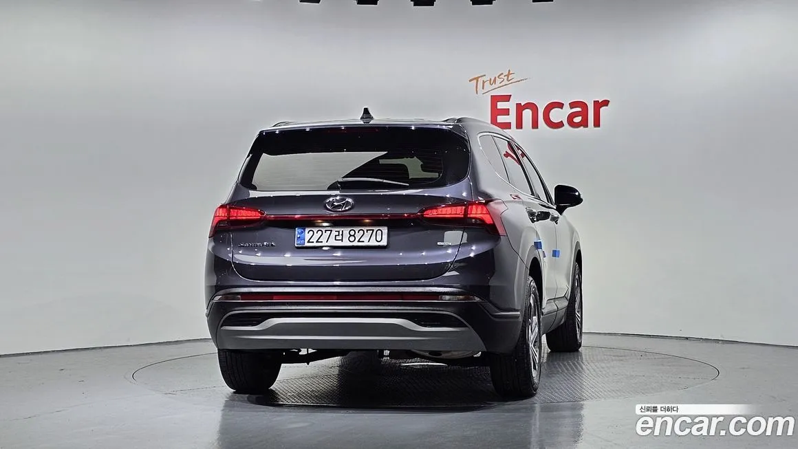 Hyundai Santafe 2023 из KR, фото 4