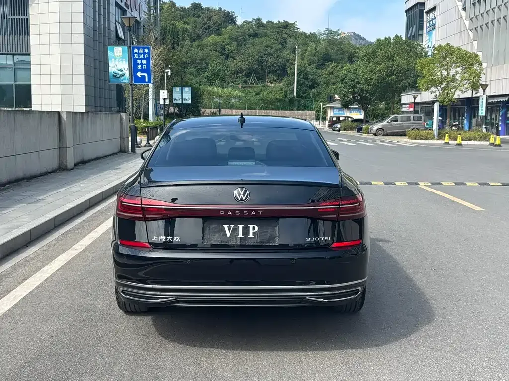 Volkswagen Passat 2022 из CN, фото 4