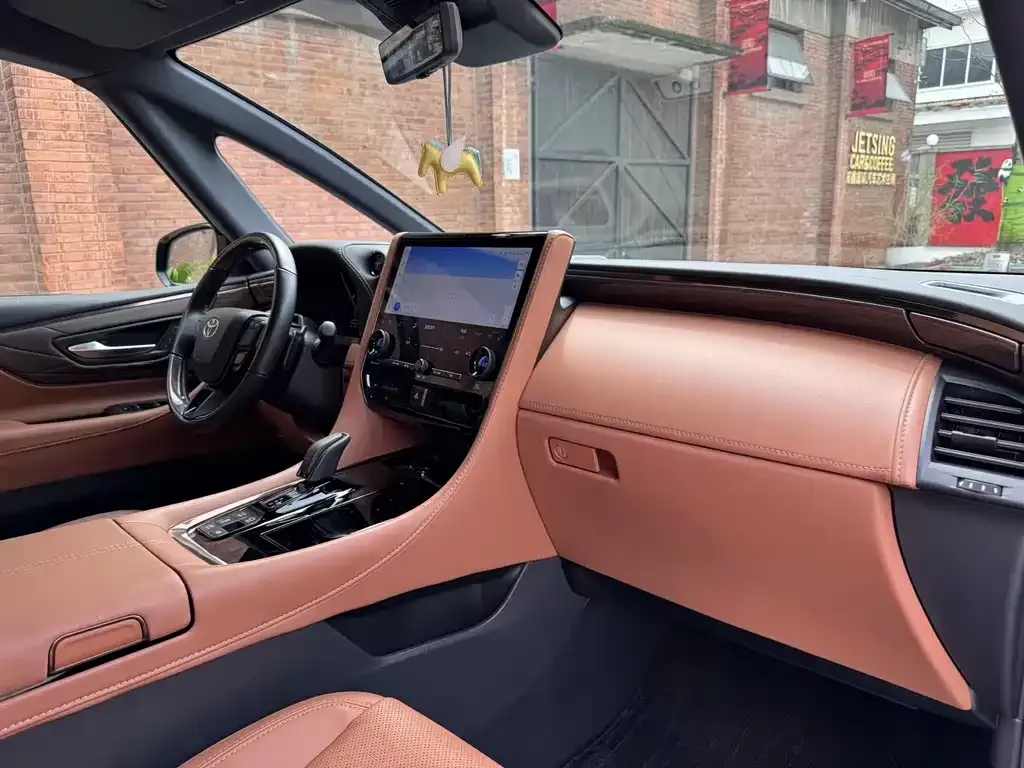Toyota Alphard 2024 из CN, фото 7