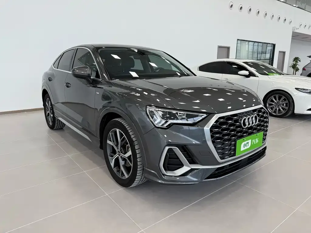 Audi Q3 Sportback 2021 из CN, фото 3