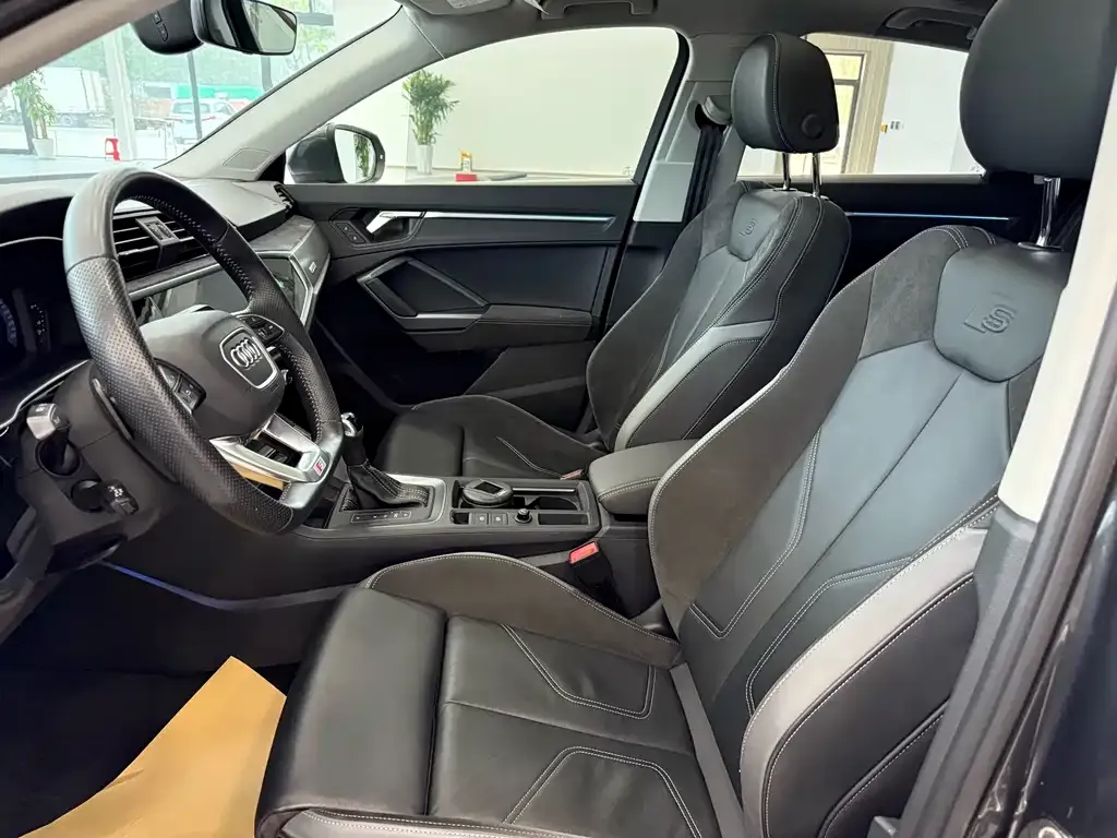 Audi Q3 Sportback 2021 из CN, фото 8