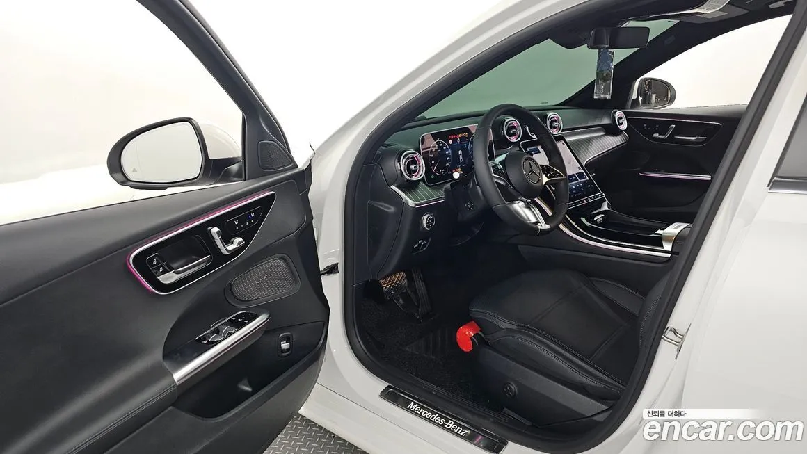 Mercedes-Benz C-Class 2025 из KR, фото 10