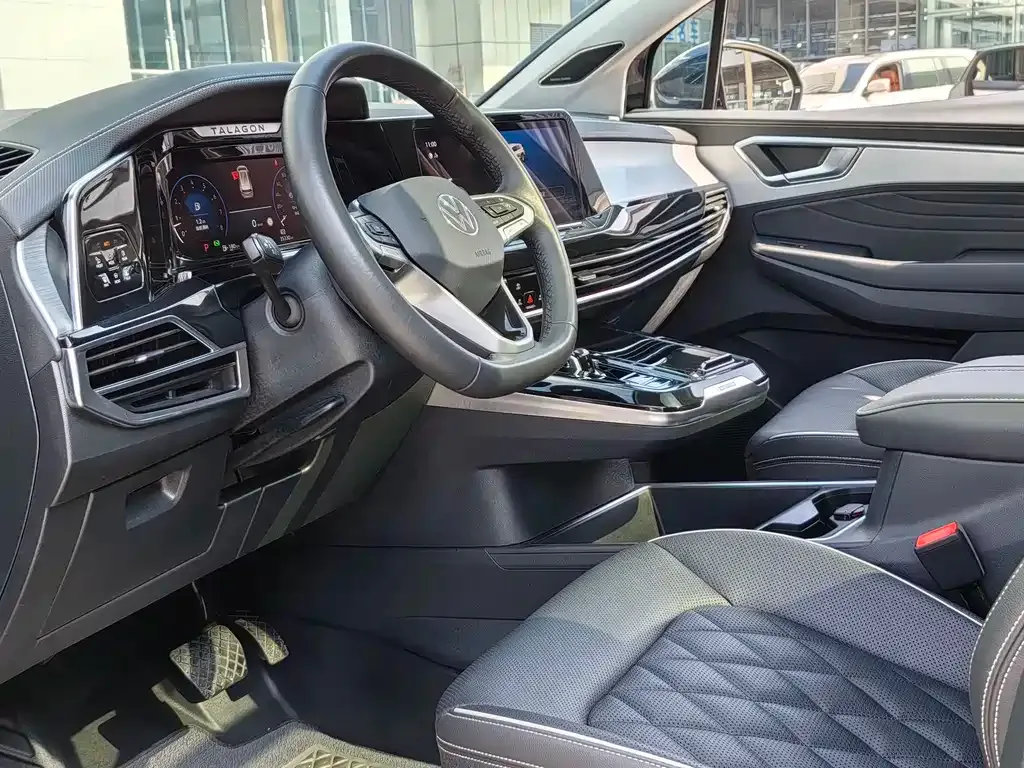 Volkswagen Talagon 2023 из CN, фото 8