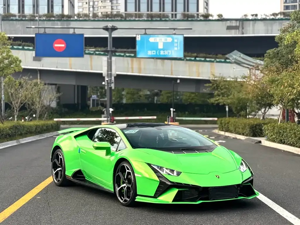 Lamborghini Huracan 2021 из CN, фото 3
