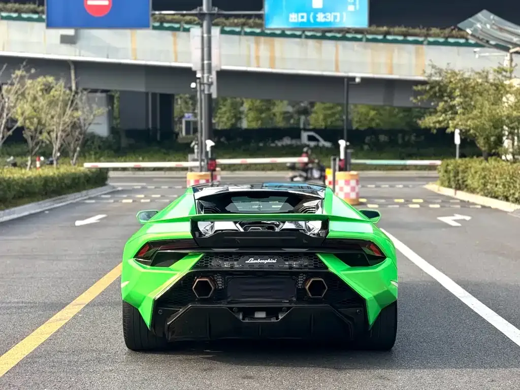 Lamborghini Huracan 2021 из CN, фото 7