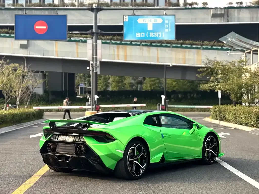 Lamborghini Huracan 2021 из CN, фото 8