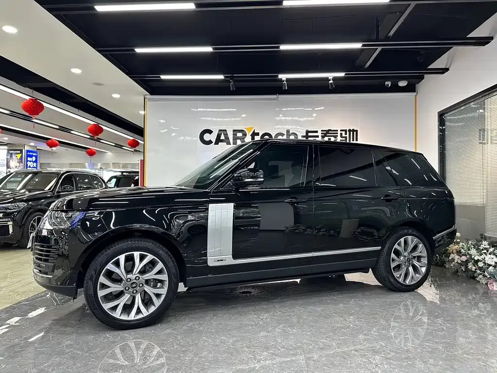 Land Rover Range Rover 2022 из CN, фото 2
