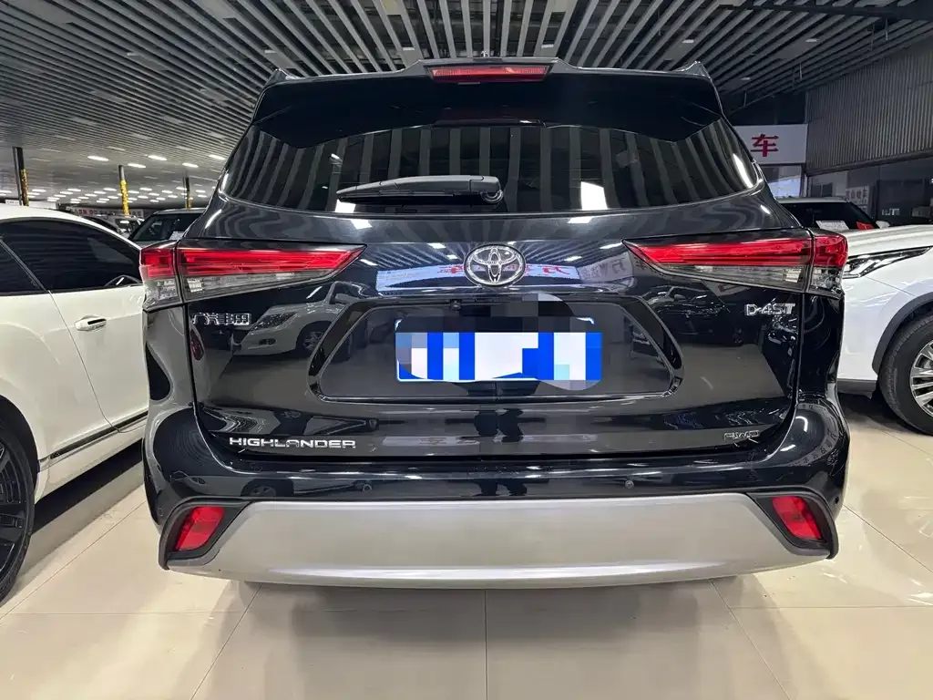 Toyota Highlander 2023 из CN, фото 10