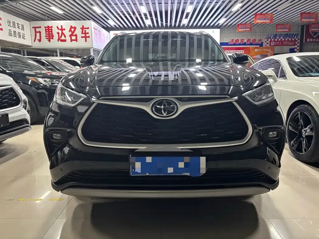 Toyota Highlander 2023 из CN, фото 7