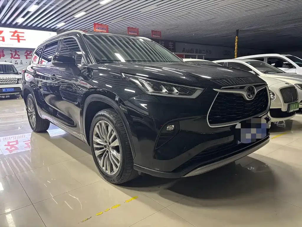 Toyota Highlander 2023 из CN, фото 8