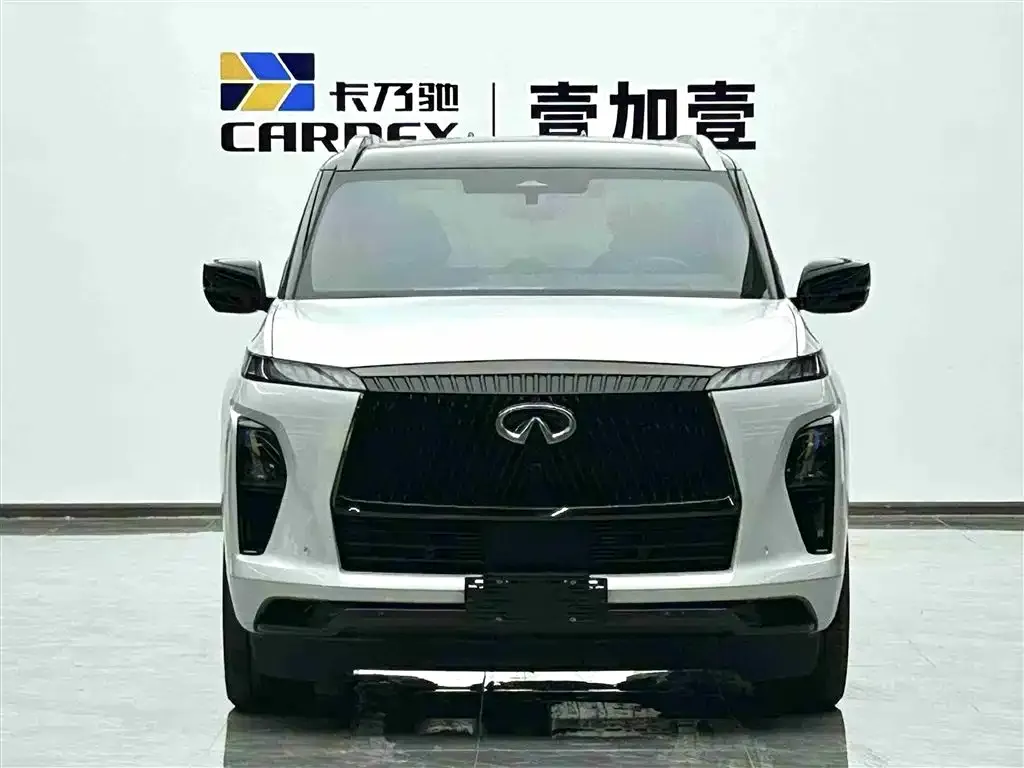 Infiniti QX80 2025 из CN, фото 2