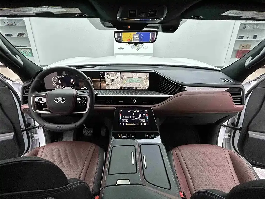 Infiniti QX80 2025 из CN, фото 8