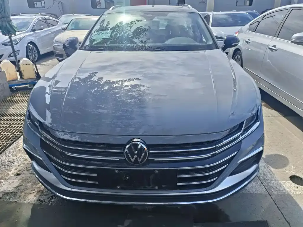 Volkswagen CC 2024 из CN, фото 2
