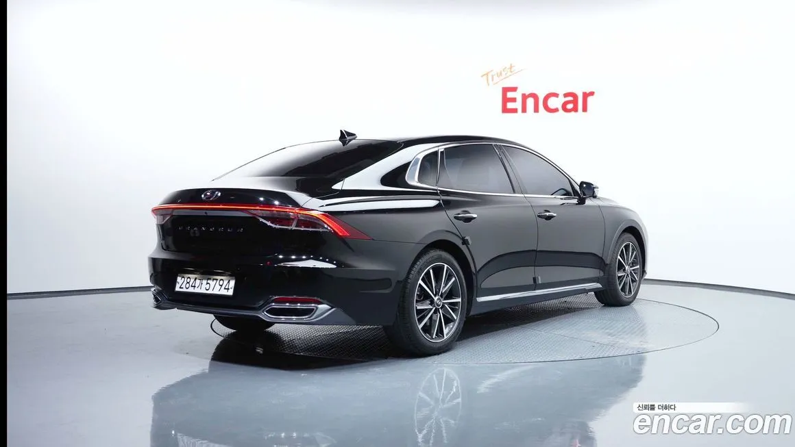 Hyundai Grandeur 2021 из KR, фото 2