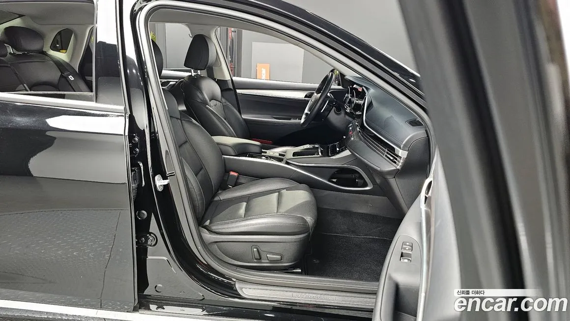 Hyundai Grandeur 2021 из KR, фото 10