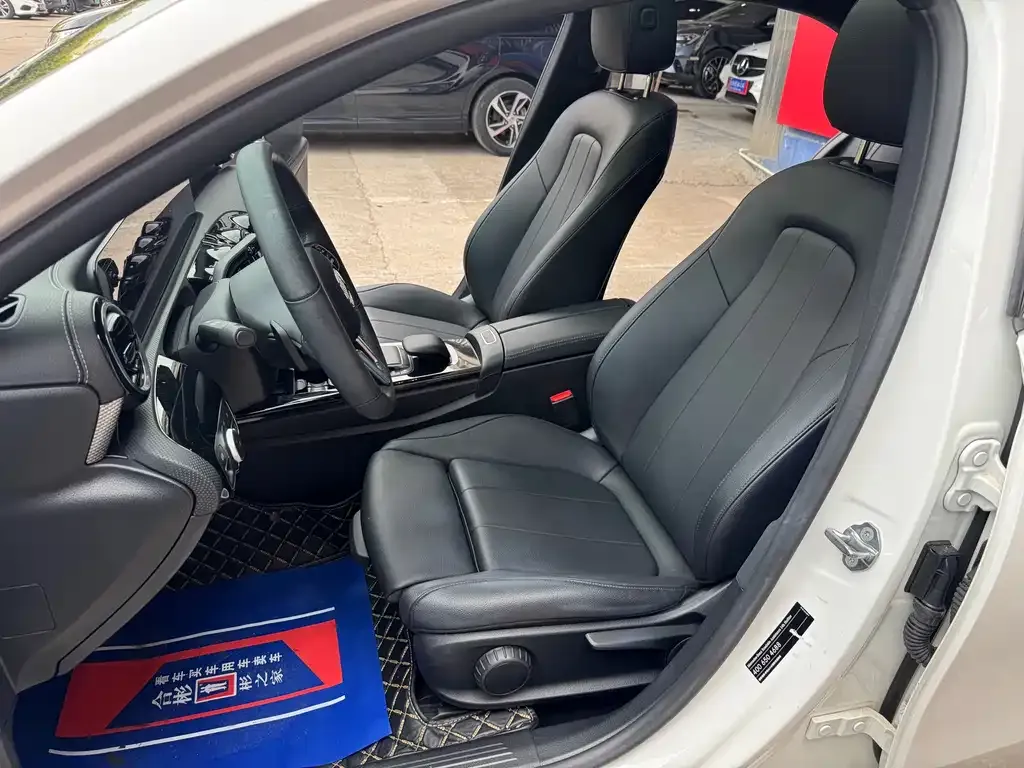 Mercedes-Benz A-Class 2021 из CN, фото 8