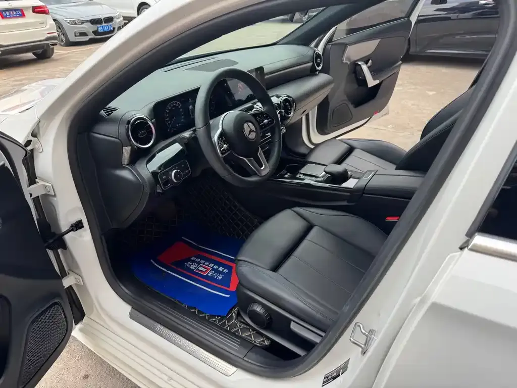 Mercedes-Benz A-Class 2021 из CN, фото 9