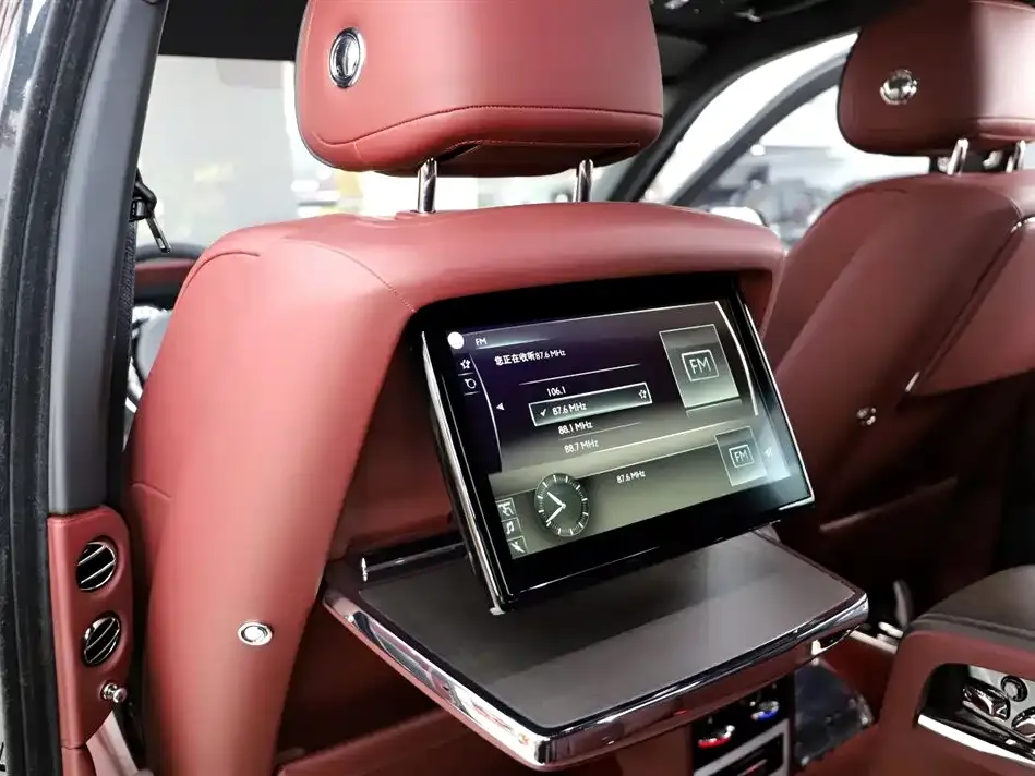 Rolls-Royce Cullinan 2022 из CN, фото 10