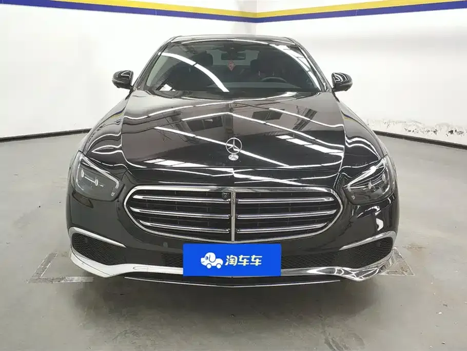 Mercedes-Benz E-Class 2023 из CN, фото 2