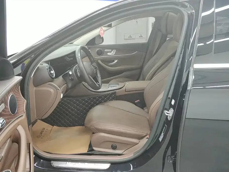 Mercedes-Benz E-Class 2023 из CN, фото 9