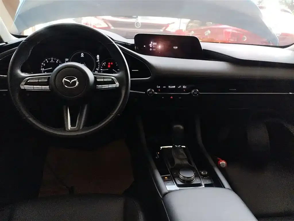 Mazda 3 Axela 2021 из CN, фото 10