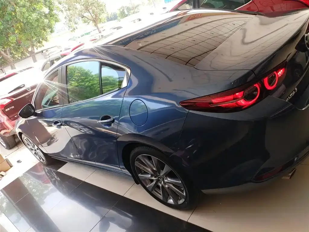 Mazda 3 Axela 2021 из CN, фото 5