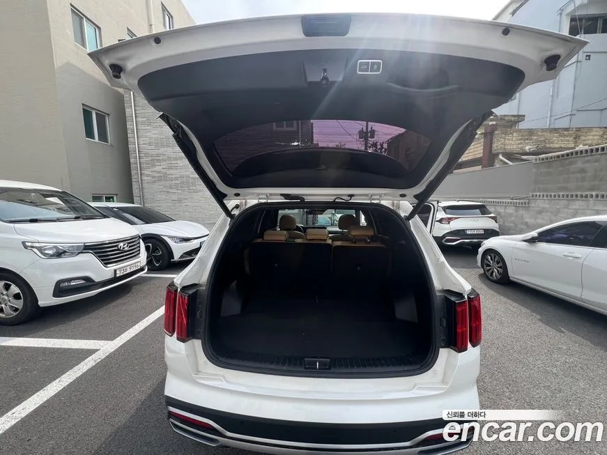 Kia Sorento — фото 7