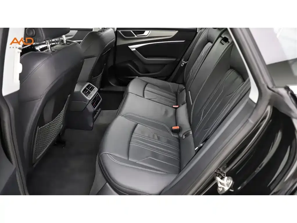 Audi A7 2025 из CN, фото 7