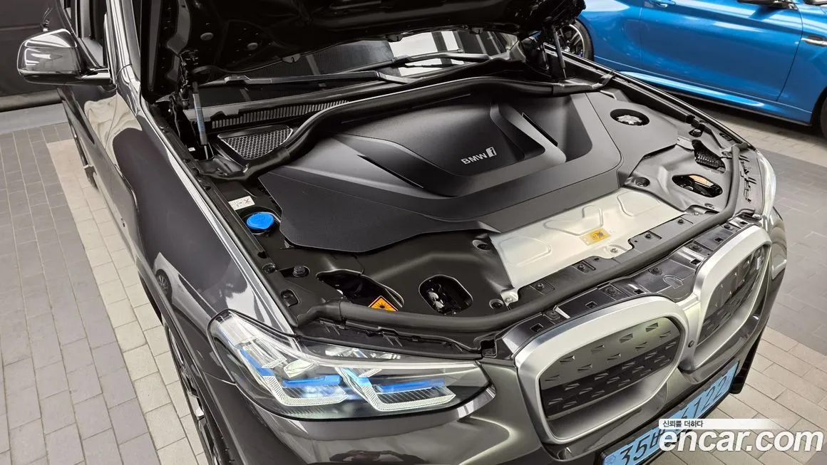 BMW iX3 2025 из KR, фото 6