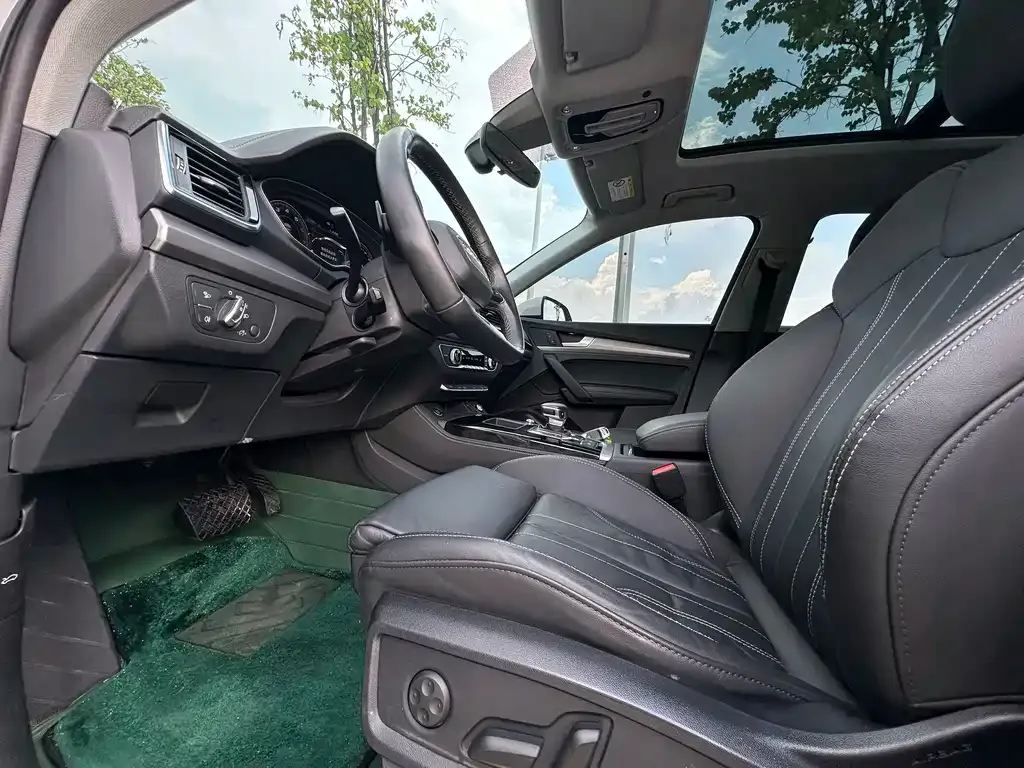 Audi Q5L 2023 из CN, фото 3