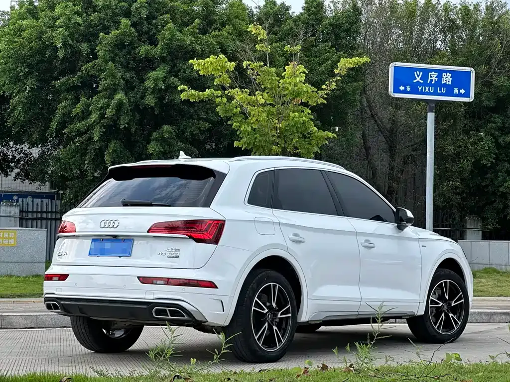 Audi Q5L 2023 из CN, фото 9
