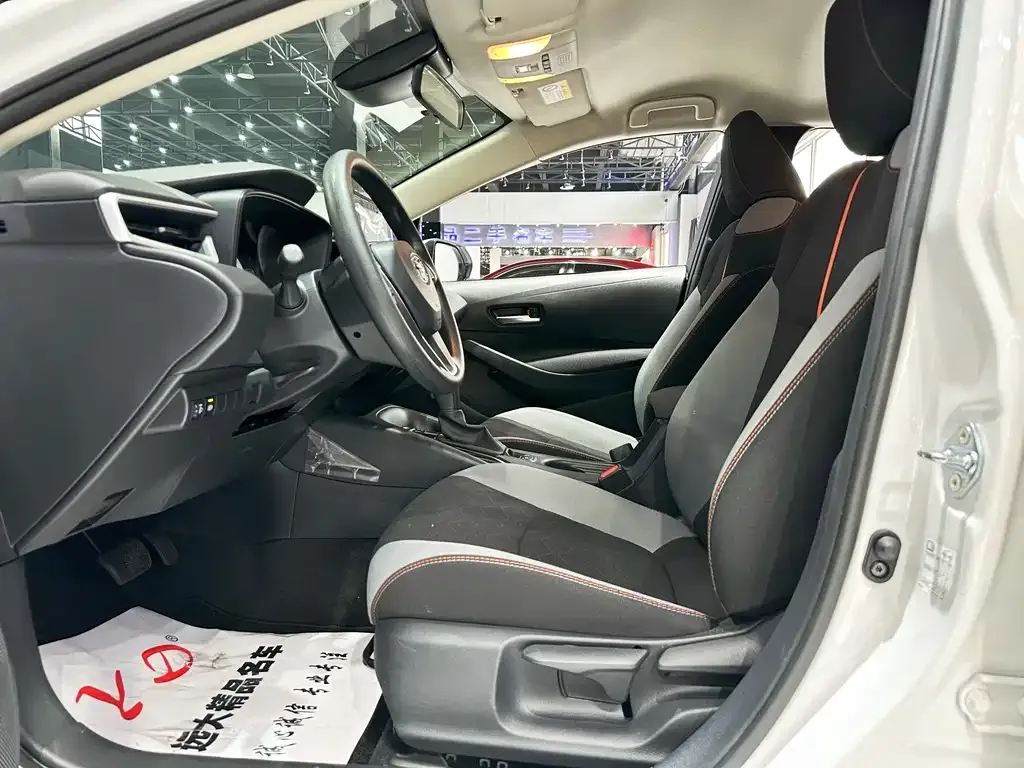 Toyota Corolla 2023 из CN, фото 4
