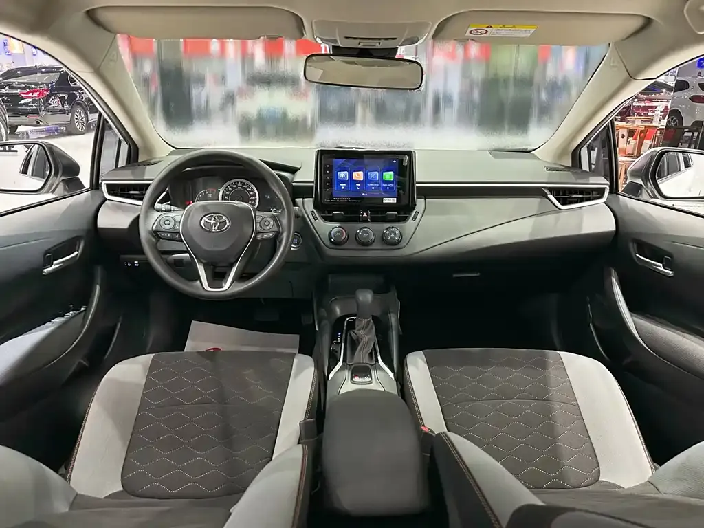 Toyota Corolla 2023 из CN, фото 8