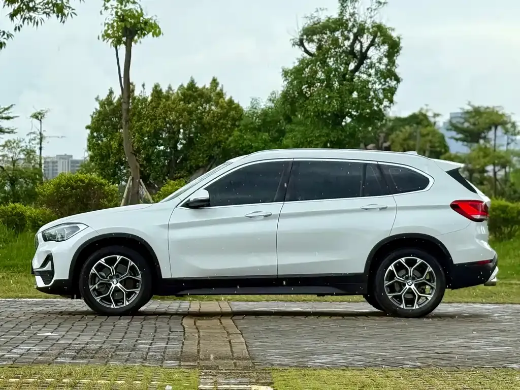 BMW X1 2022 из CN, фото 4